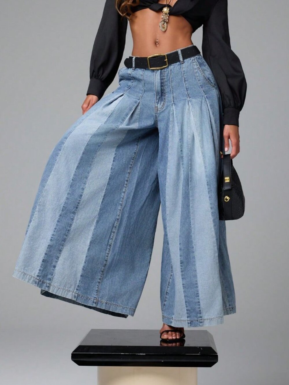 Medium Wash Casual Women's Two Tone Denim Wide Leg Flowy Baggy Jeans - Picture 4 of 7
